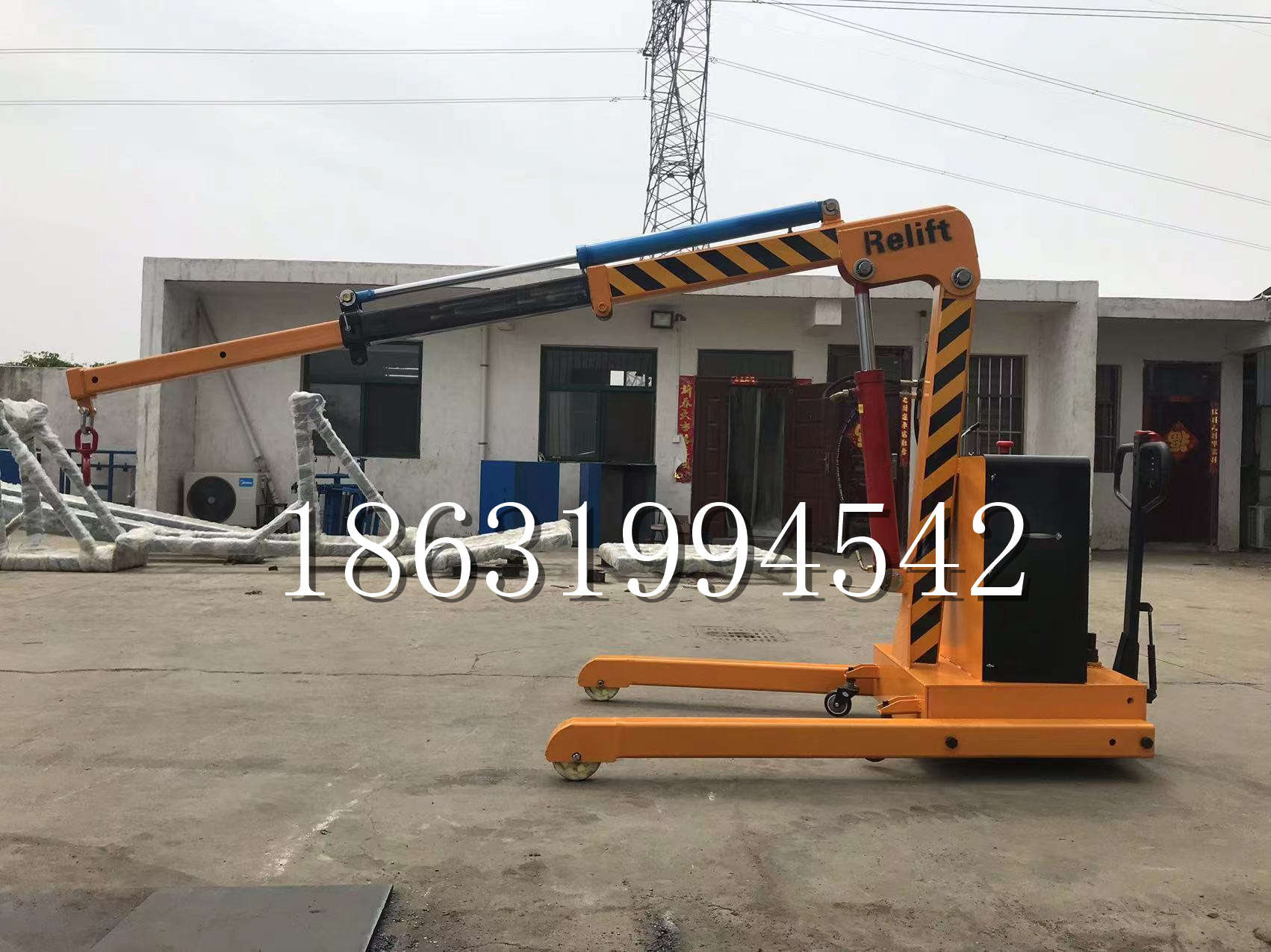 杭锦旗久征定做3吨三轮随车吊 农用园林绿化移树吊 平板工程用小吊机